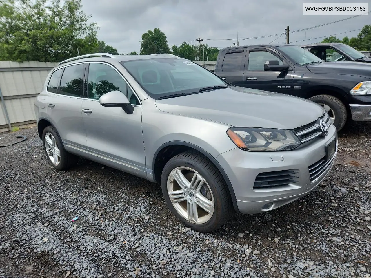 2011 Volkswagen Touareg Hybrid VIN: WVGFG9BP3BD003163 Lot: 63349305