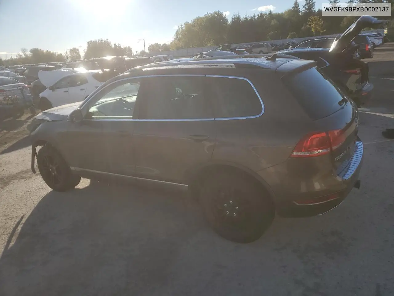 2011 Volkswagen Touareg V6 Tdi VIN: WVGFK9BPXBD002137 Lot: 75410144