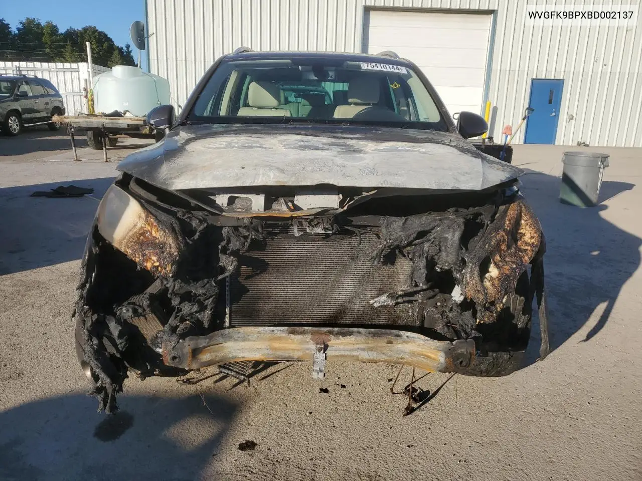 2011 Volkswagen Touareg V6 Tdi VIN: WVGFK9BPXBD002137 Lot: 75410144