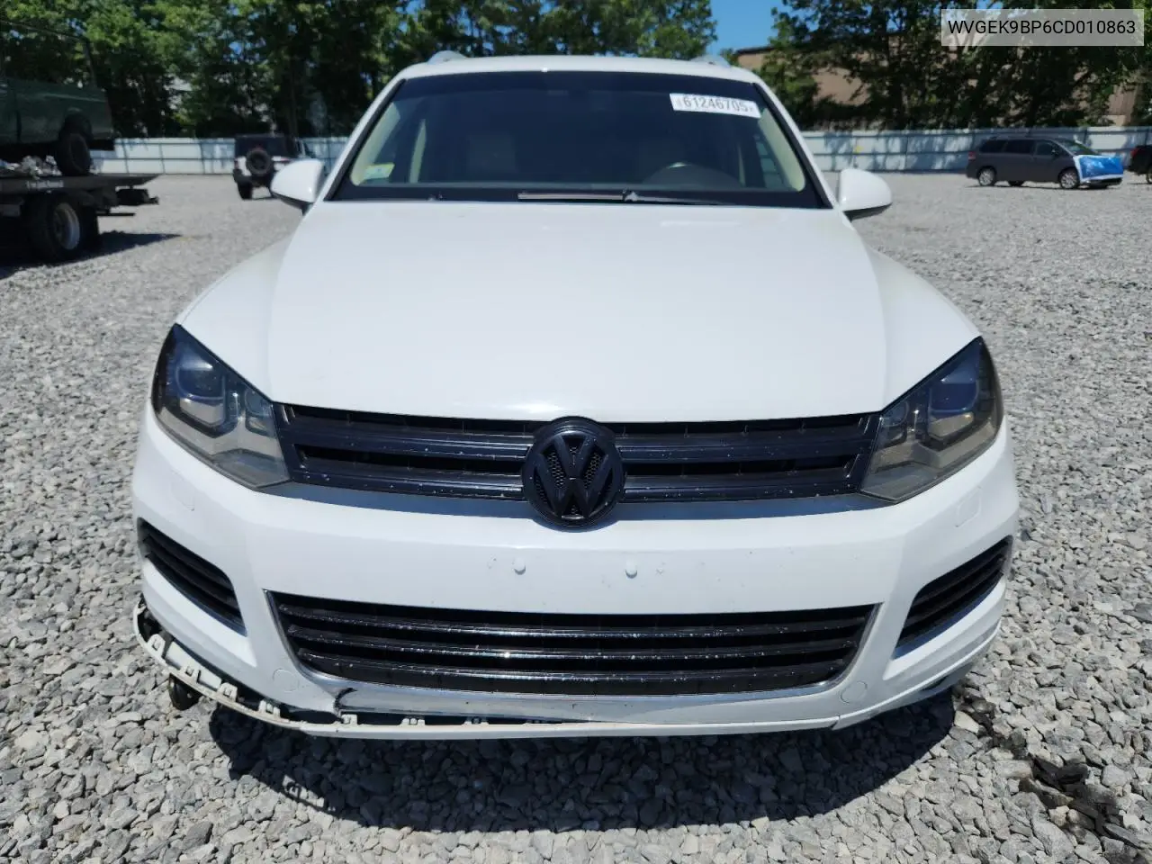 2012 Volkswagen Touareg V6 Tdi VIN: WVGEK9BP6CD010863 Lot: 61246705