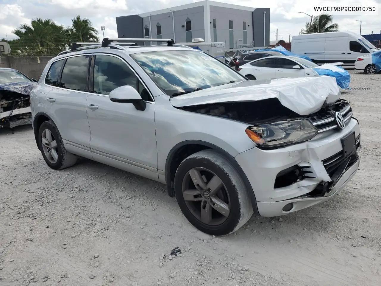 2012 Volkswagen Touareg V6 VIN: WVGEF9BP9CD010750 Lot: 61613135