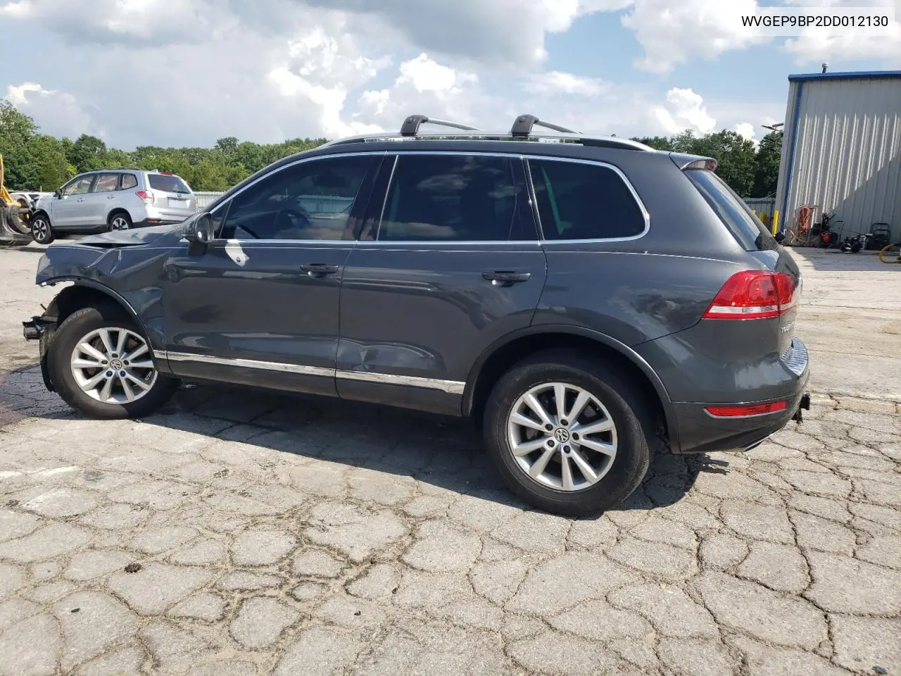 2013 Volkswagen Touareg V6 Tdi VIN: WVGEP9BP2DD012130 Lot: 61553095