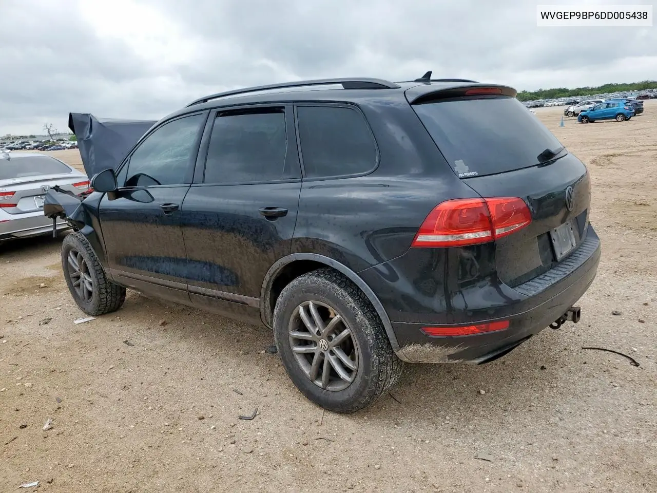 2013 Volkswagen Touareg V6 Tdi VIN: WVGEP9BP6DD005438 Lot: 63470755