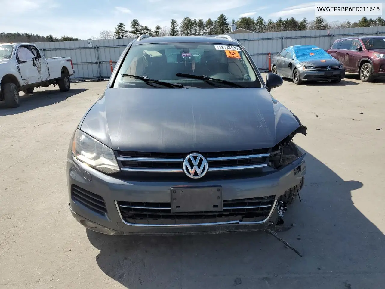2014 Volkswagen Touareg V6 Tdi VIN: WVGEP9BP6ED011645 Lot: 52738435