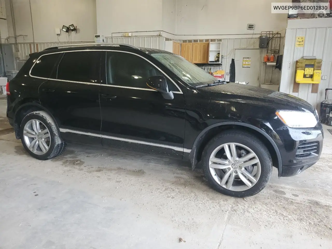 2014 Volkswagen Touareg V6 Tdi VIN: WVGEP9BP6ED012830 Lot: 55021435