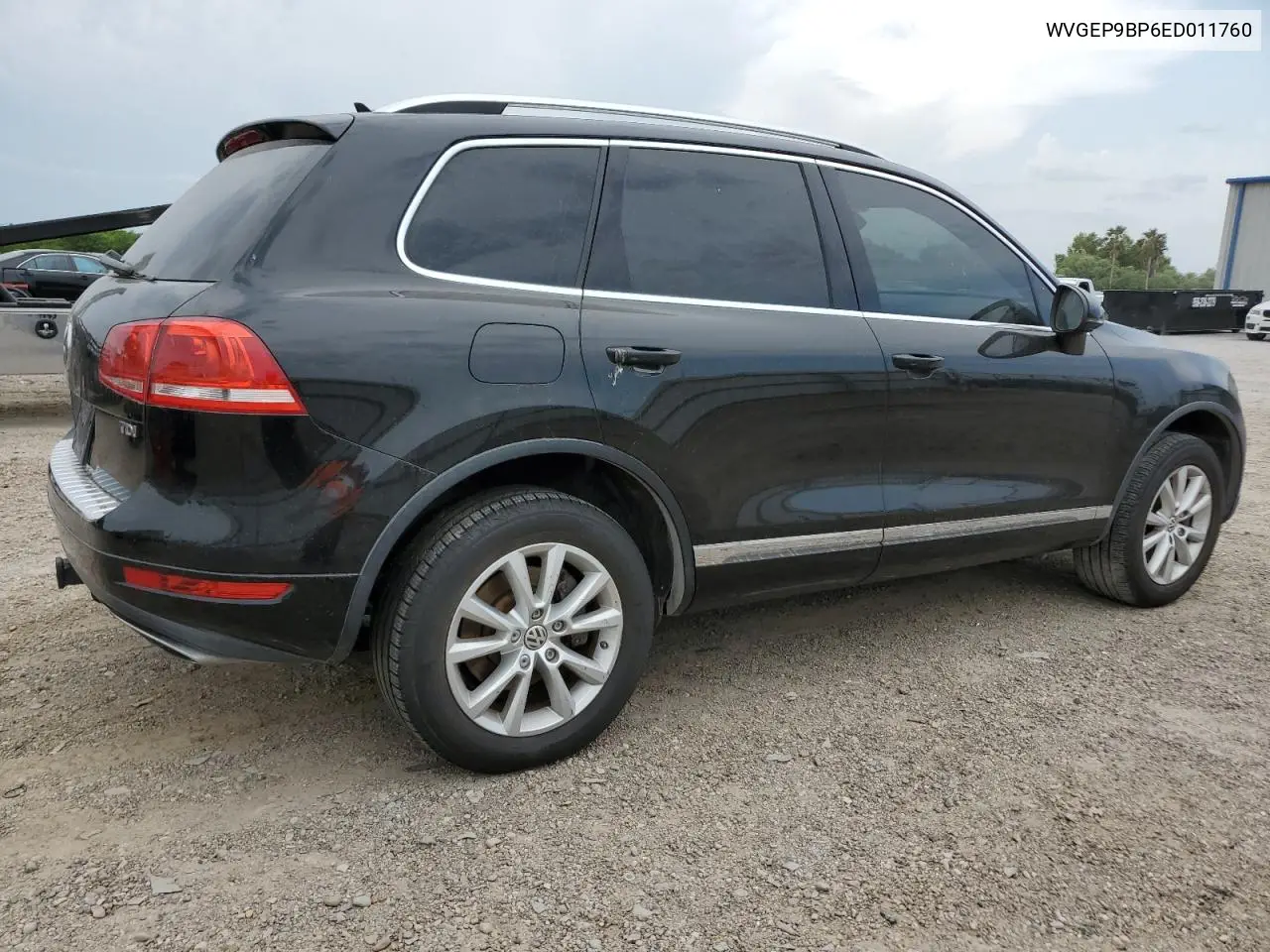2014 Volkswagen Touareg V6 Tdi VIN: WVGEP9BP6ED011760 Lot: 55615735