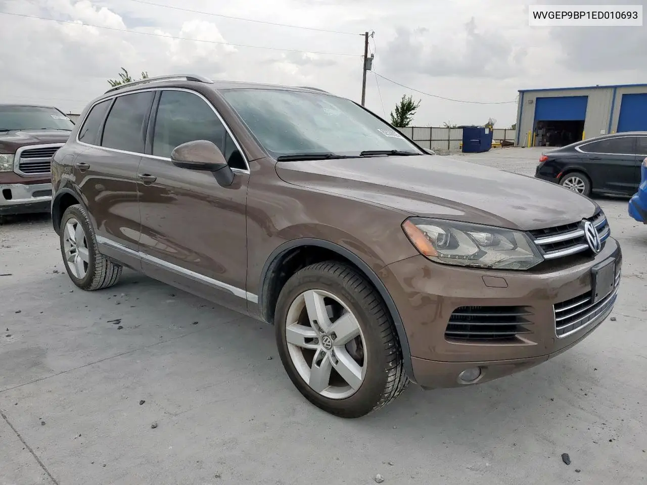 2014 Volkswagen Touareg V6 Tdi VIN: WVGEP9BP1ED010693 Lot: 62530025