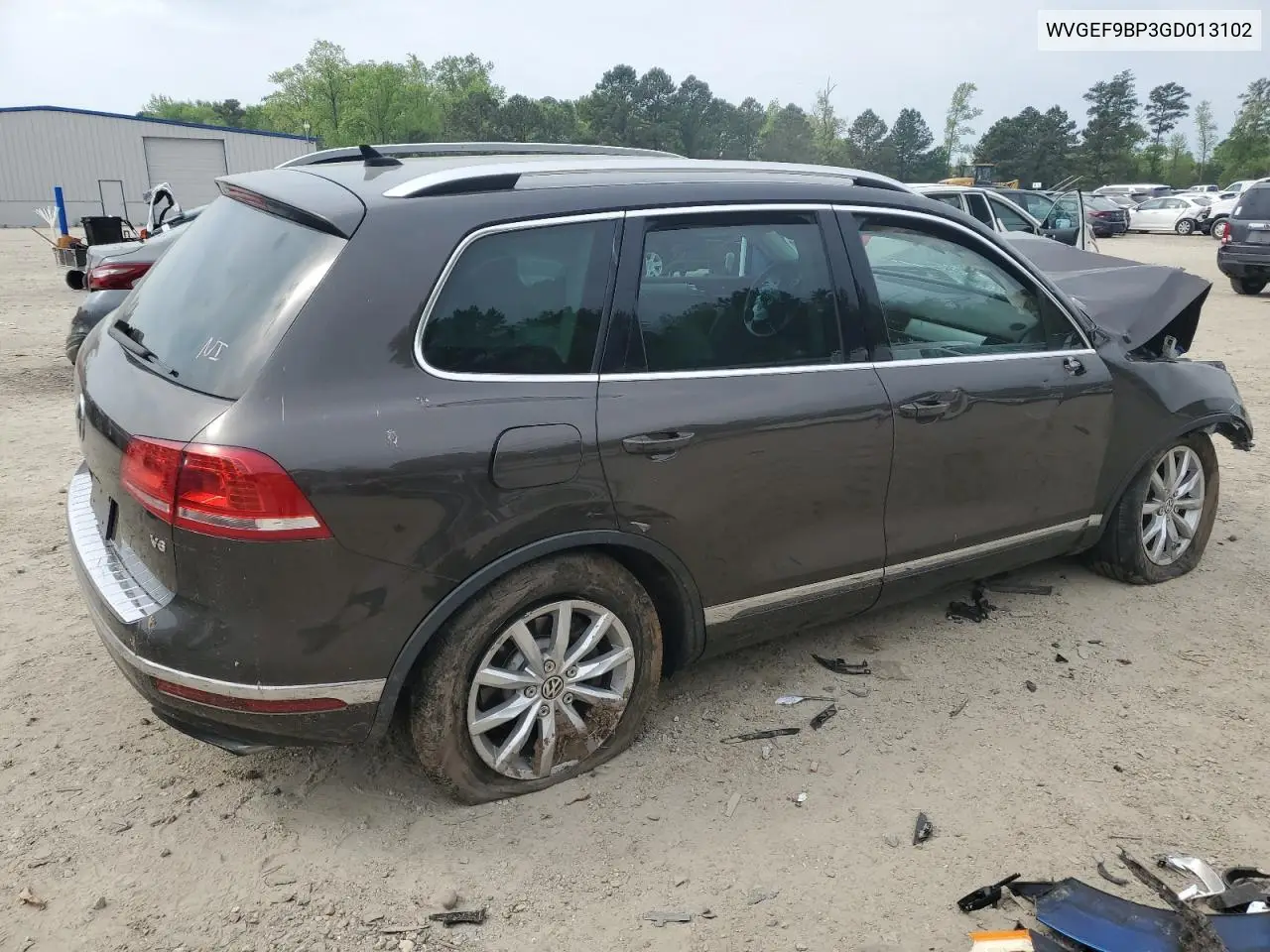 2016 Volkswagen Touareg Sport VIN: WVGEF9BP3GD013102 Lot: 53333375