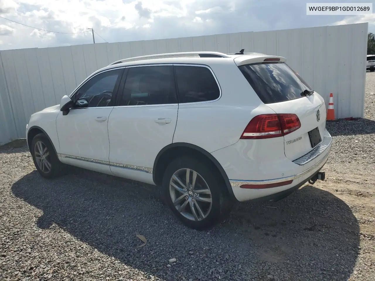 2016 Volkswagen Touareg Sport VIN: WVGEF9BP1GD012689 Lot: 60232115