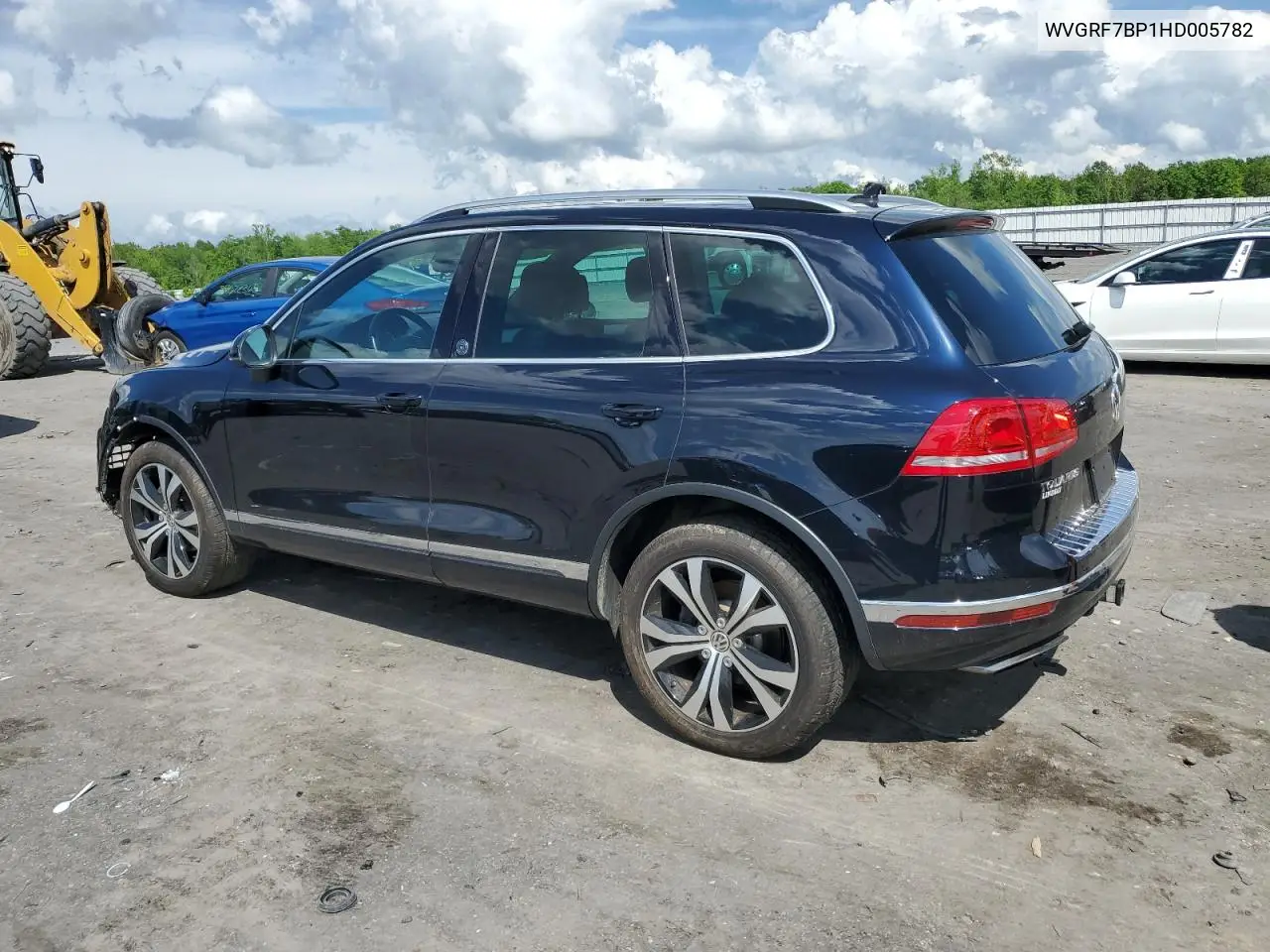 2017 Volkswagen Touareg Wolfsburg VIN: WVGRF7BP1HD005782 Lot: 55839795