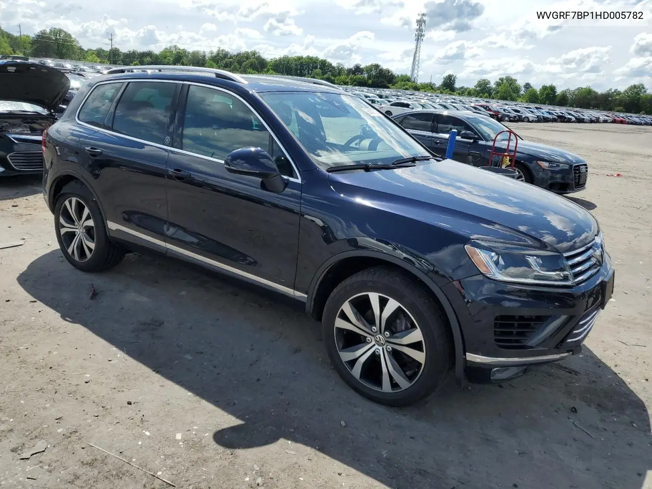2017 Volkswagen Touareg Wolfsburg VIN: WVGRF7BP1HD005782 Lot: 55839795