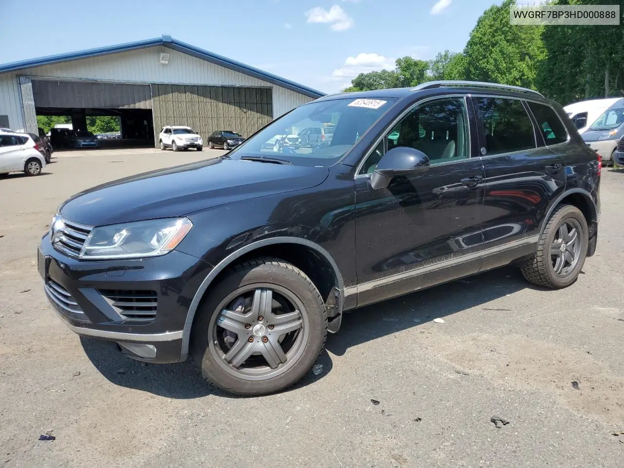 2017 Volkswagen Touareg Wolfsburg VIN: WVGRF7BP3HD000888 Lot: 62648915
