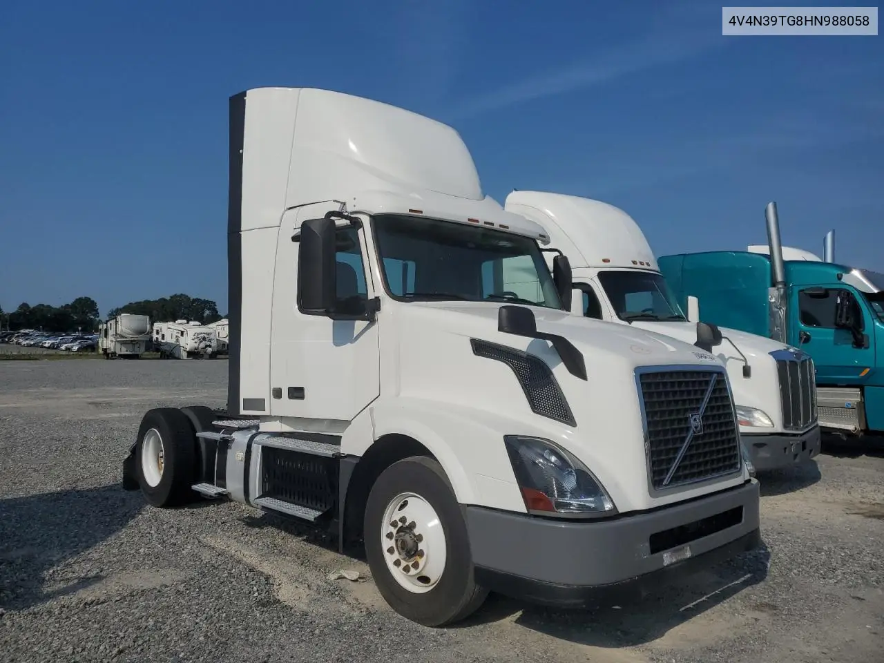 2017 Volvo Vnl Semi Truck VIN: 4V4N39TG8HN988058 Lot: 60454135