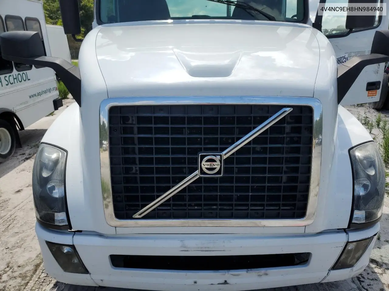2017 Volvo Vn Vnl VIN: 4V4NC9EH8HN984940 Lot: 62136025