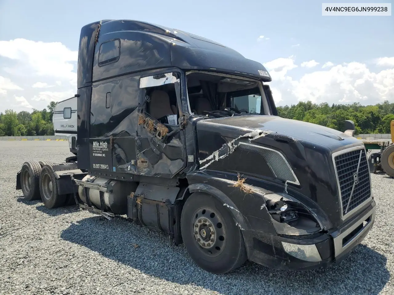 2018 Volvo Vn Vnl VIN: 4V4NC9EG6JN999238 Lot: 62157905