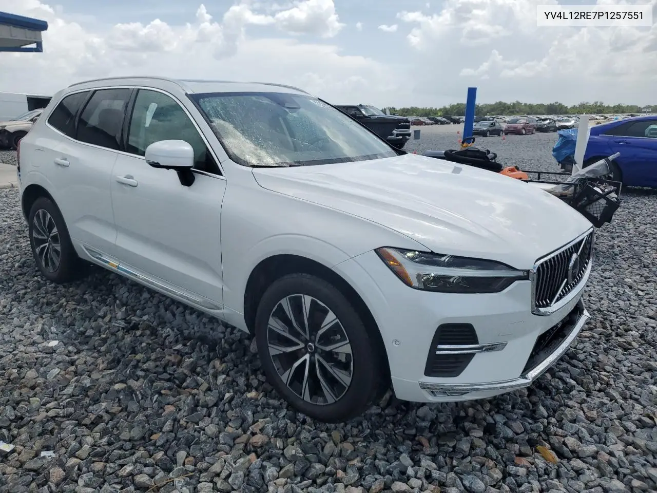 2023 Volvo Xc60 Plus VIN: YV4L12RE7P1257551 Lot: 60906485