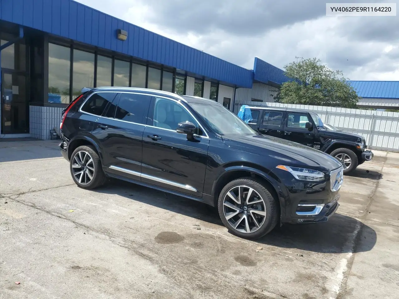 2024 Volvo Xc90 Plus VIN: YV4062PE9R1164220 Lot: 62819675