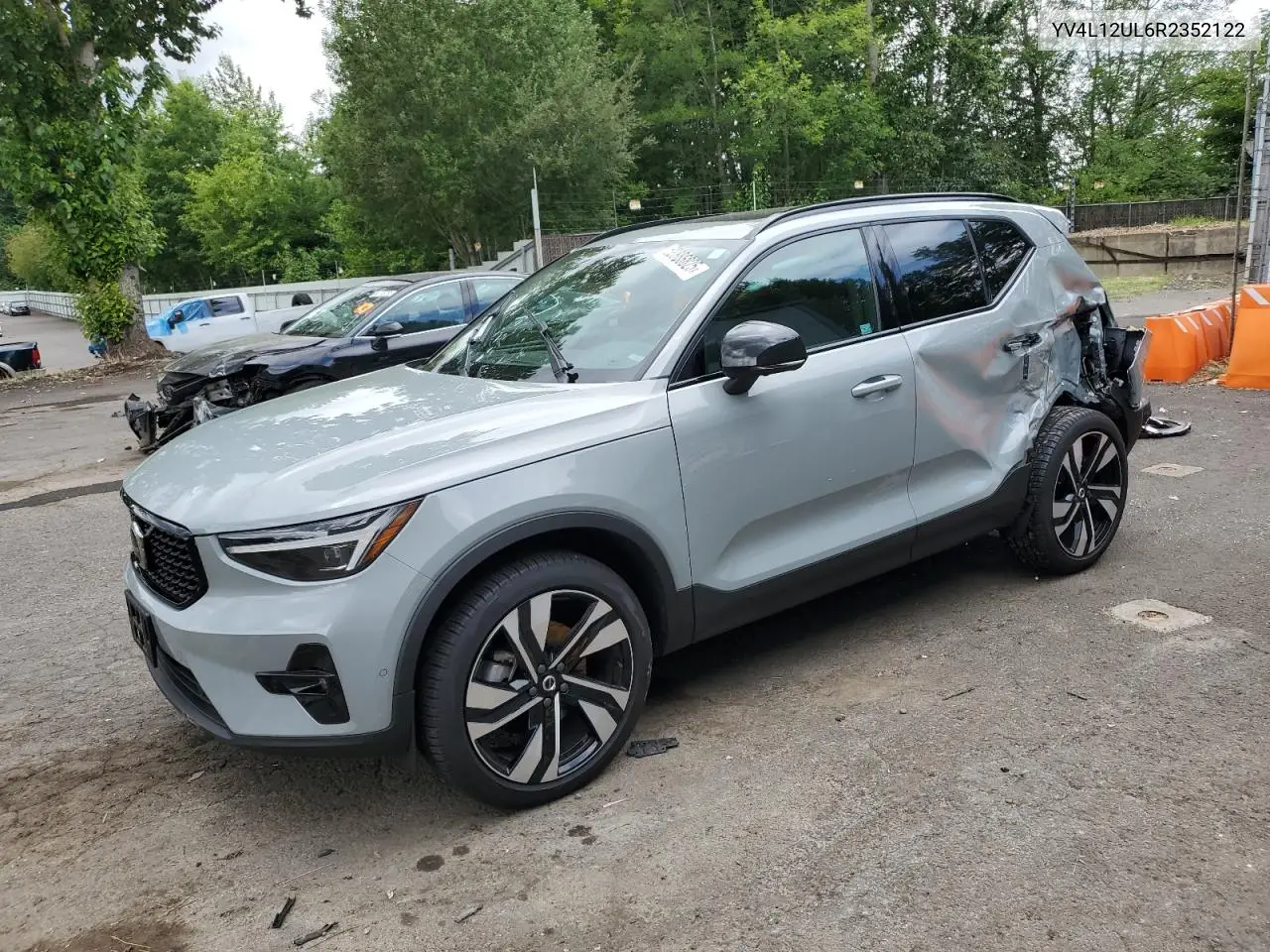 2024 Volvo Xc40 Plus VIN: YV4L12UL6R2352122 Lot: 62886825