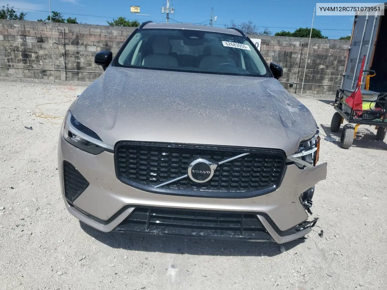 2025 Volvo Xc60 Plus VIN: YV4M12RC7S1073951 Lot: 62683955