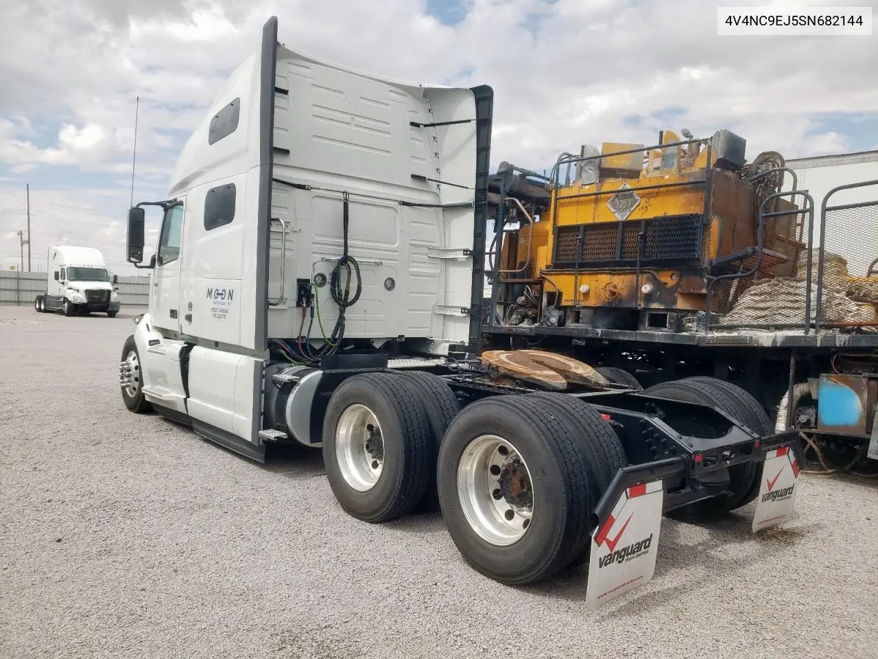 2025 Volvo Vn Vnl VIN: 4V4NC9EJ5SN682144 Lot: 63002955