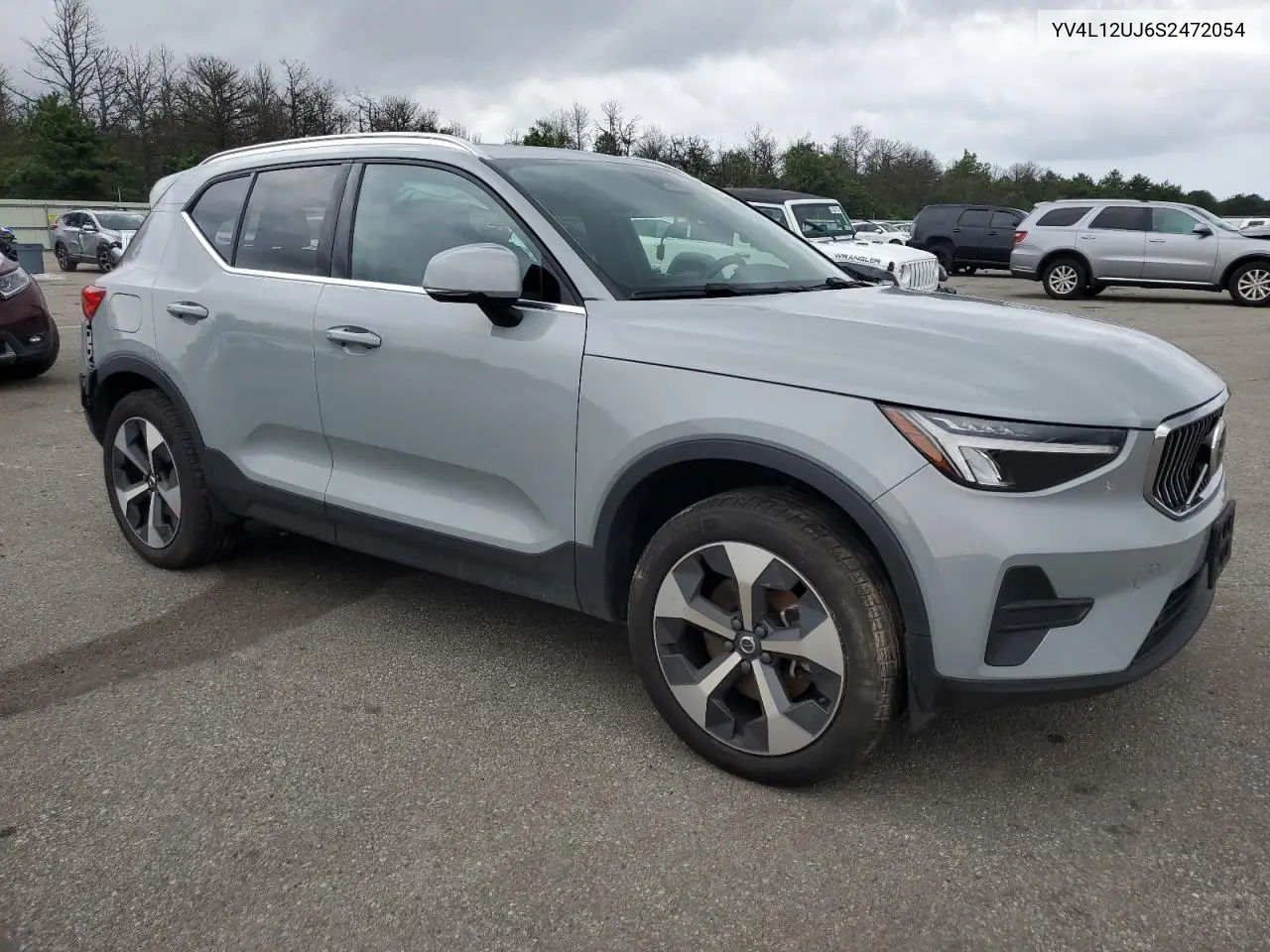 2025 Volvo Xc40 Core VIN: YV4L12UJ6S2472054 Lot: 63323175