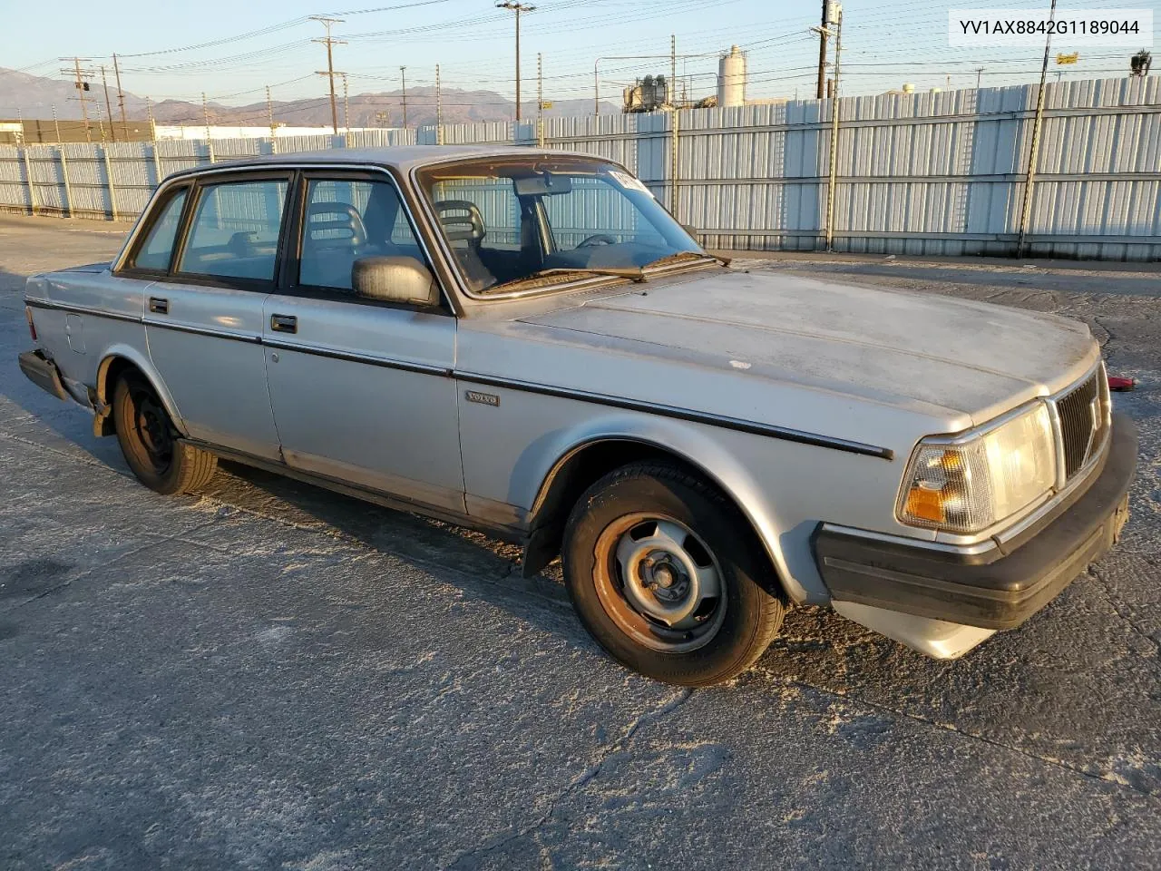 1986 Volvo 244 Dl VIN: YV1AX8842G1189044 Lot: 84116964