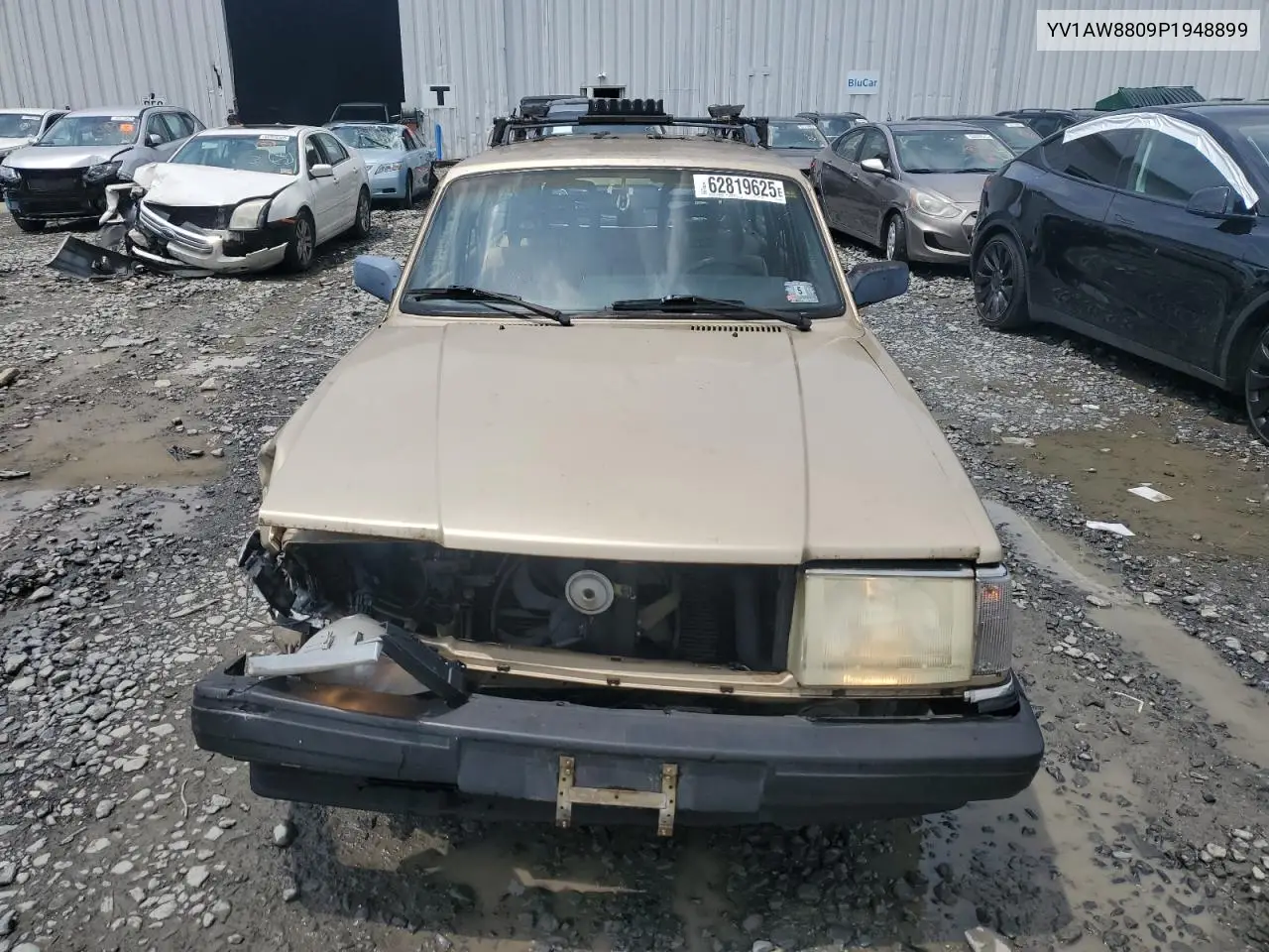 1993 Volvo 240 VIN: YV1AW8809P1948899 Lot: 62819625