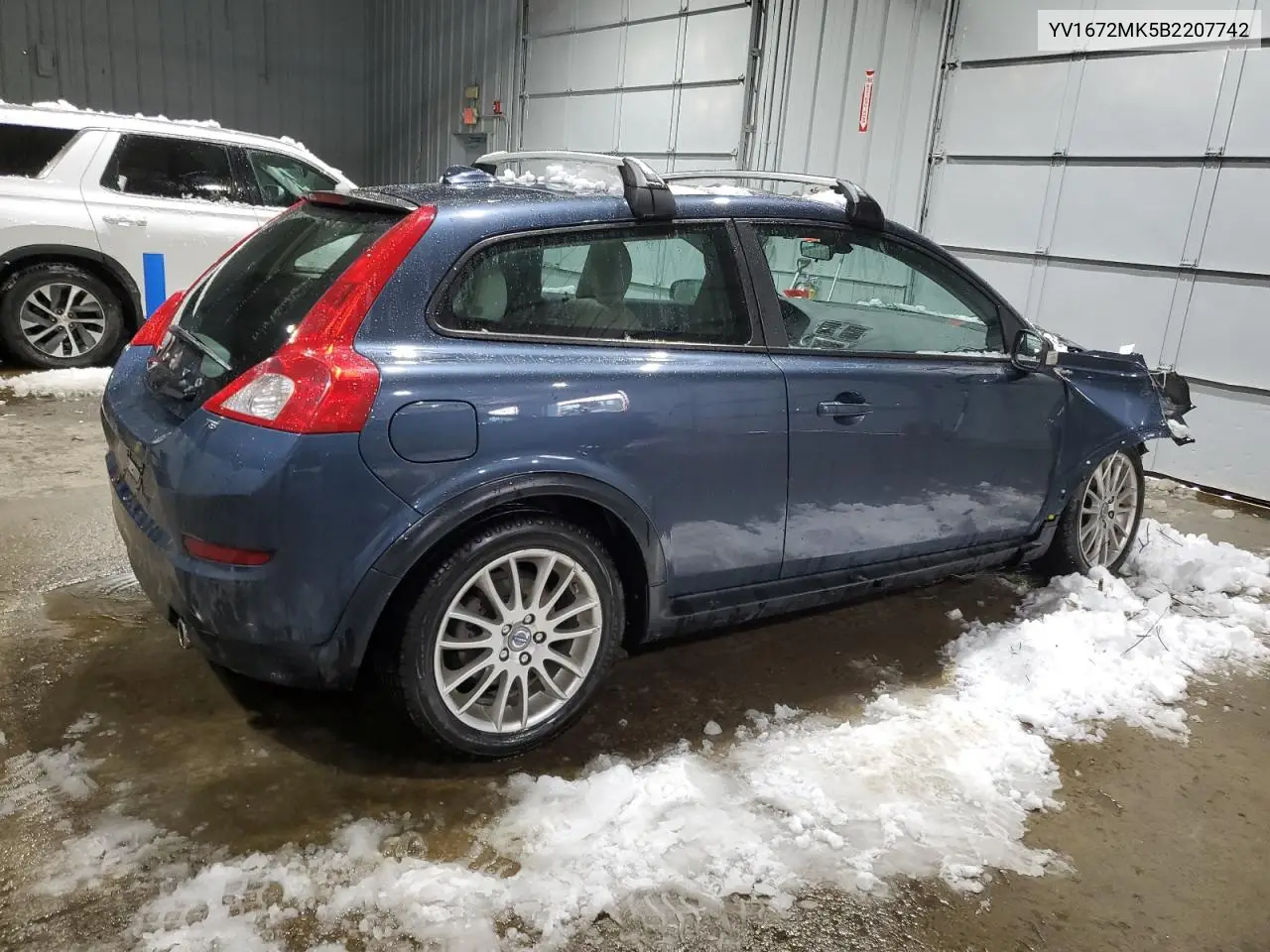 2011 Volvo C30 T5 VIN: YV1672MK5B2207742 Lot: 44854415