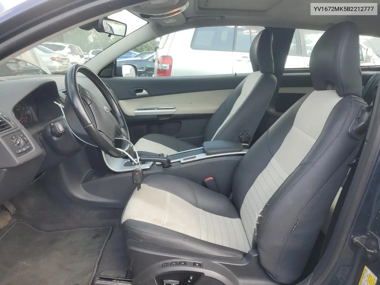 2011 Volvo C30 T5 VIN: YV1672MK5B2212777 Lot: 63972165