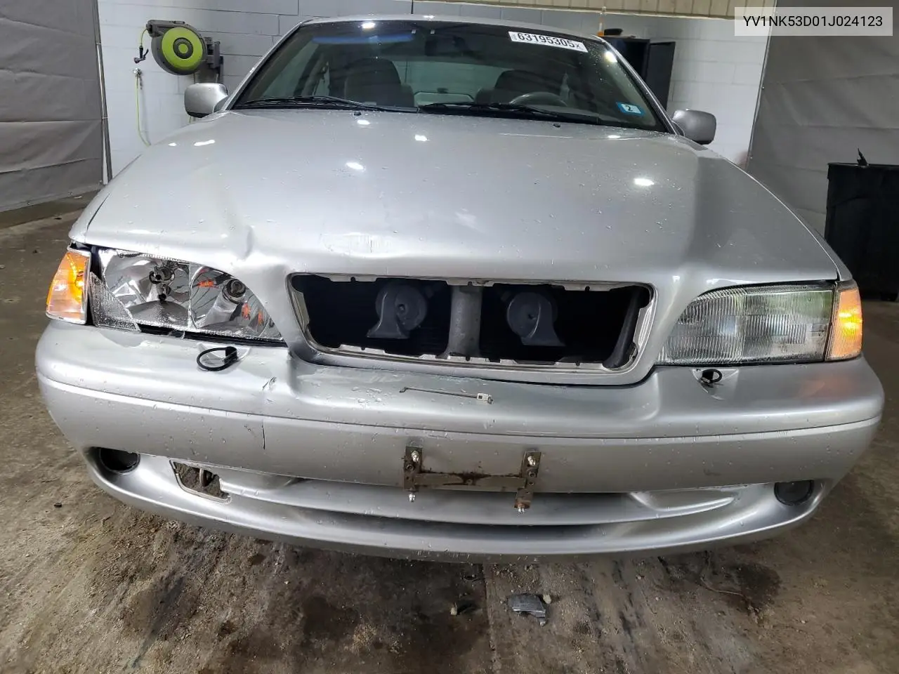 2001 Volvo C70 Turbo VIN: YV1NK53D01J024123 Lot: 63195305