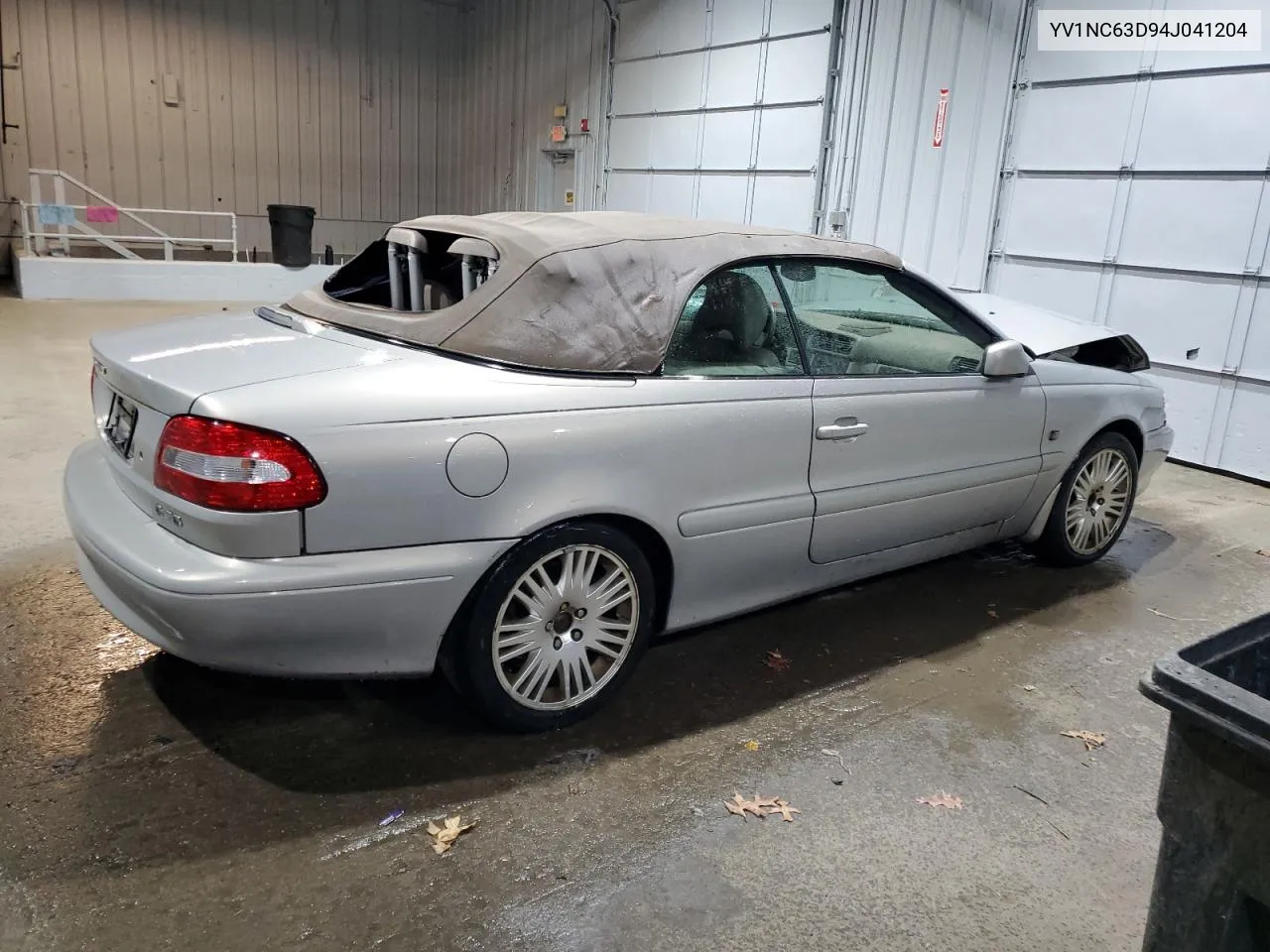 2004 Volvo C70 Lpt VIN: YV1NC63D94J041204 Lot: 81899504