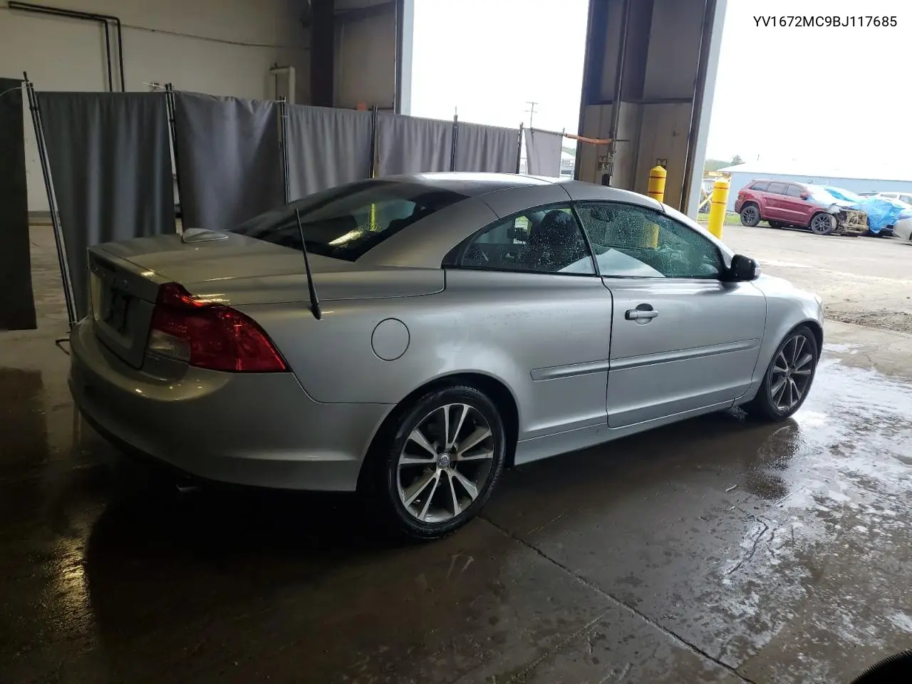 2011 Volvo C70 T5 VIN: YV1672MC9BJ117685 Lot: 55387275