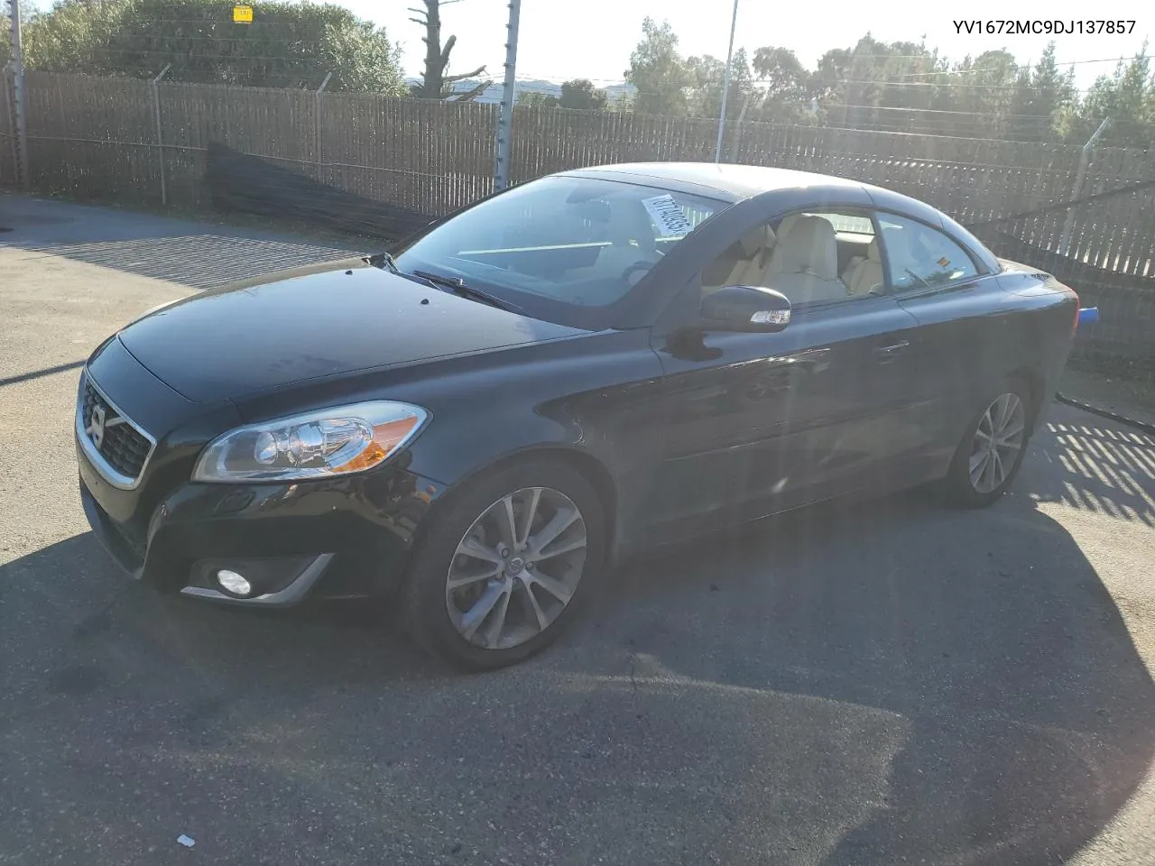 2013 Volvo C70 T5 VIN: YV1672MC9DJ137857 Lot: 87740935