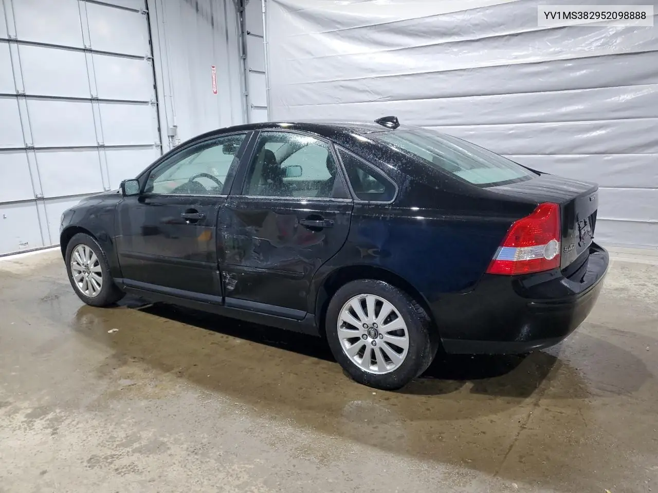2005 Volvo S40 2.4I VIN: YV1MS382952098888 Lot: 58566355