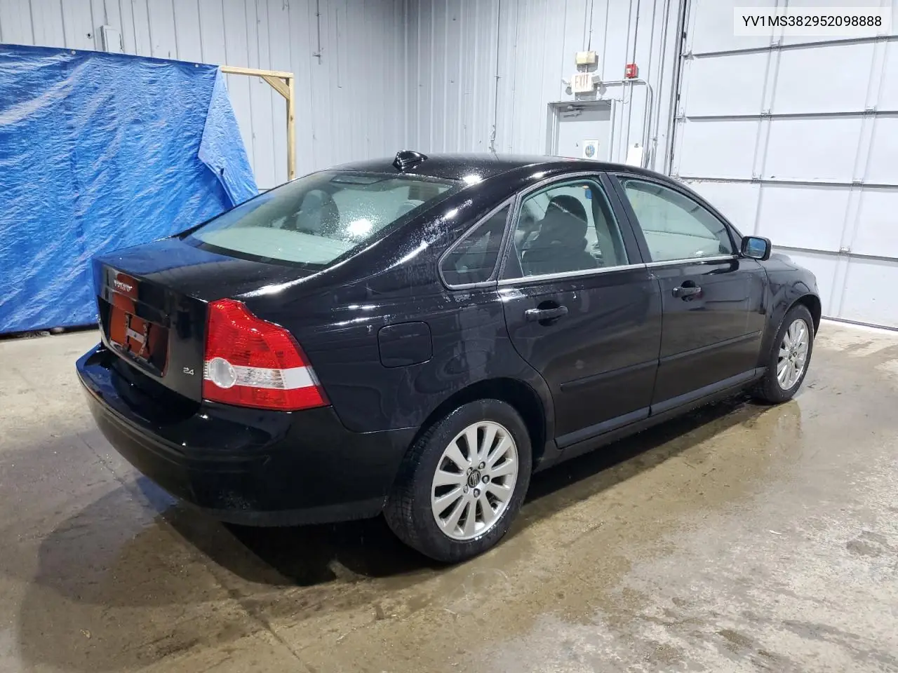 2005 Volvo S40 2.4I VIN: YV1MS382952098888 Lot: 58566355