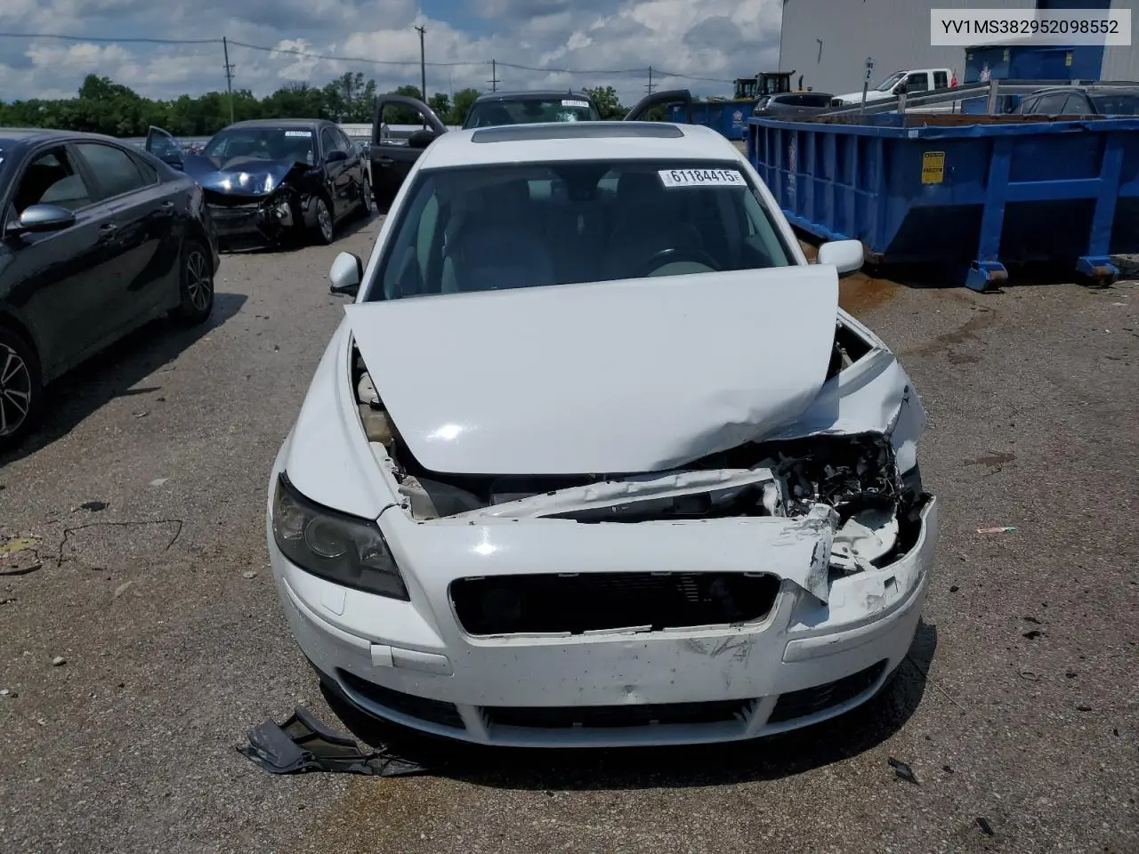 2005 Volvo S40 2.4I VIN: YV1MS382952098552 Lot: 61184415