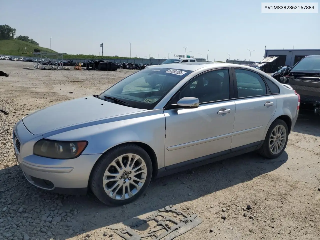 2006 Volvo S40 2.4I VIN: YV1MS382862157883 Lot: 62740195