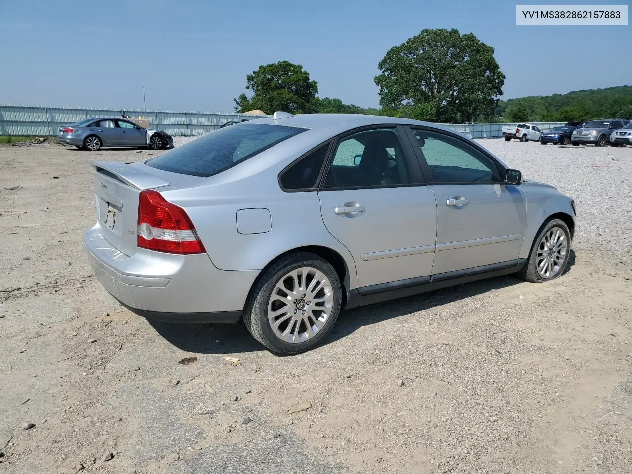 2006 Volvo S40 2.4I VIN: YV1MS382862157883 Lot: 62740195