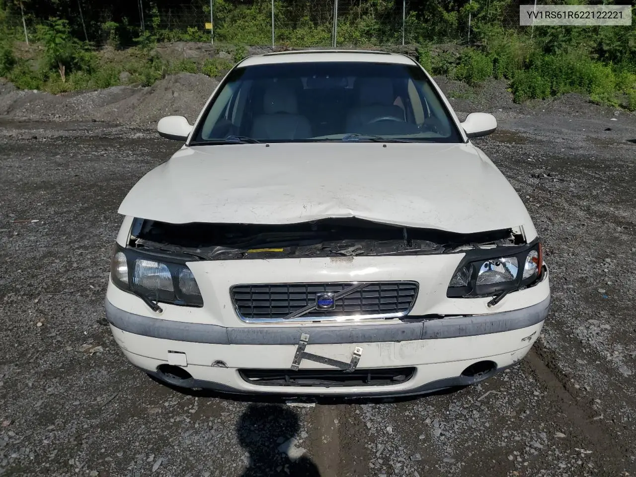 2002 Volvo S60 VIN: YV1RS61R622122221 Lot: 61581105