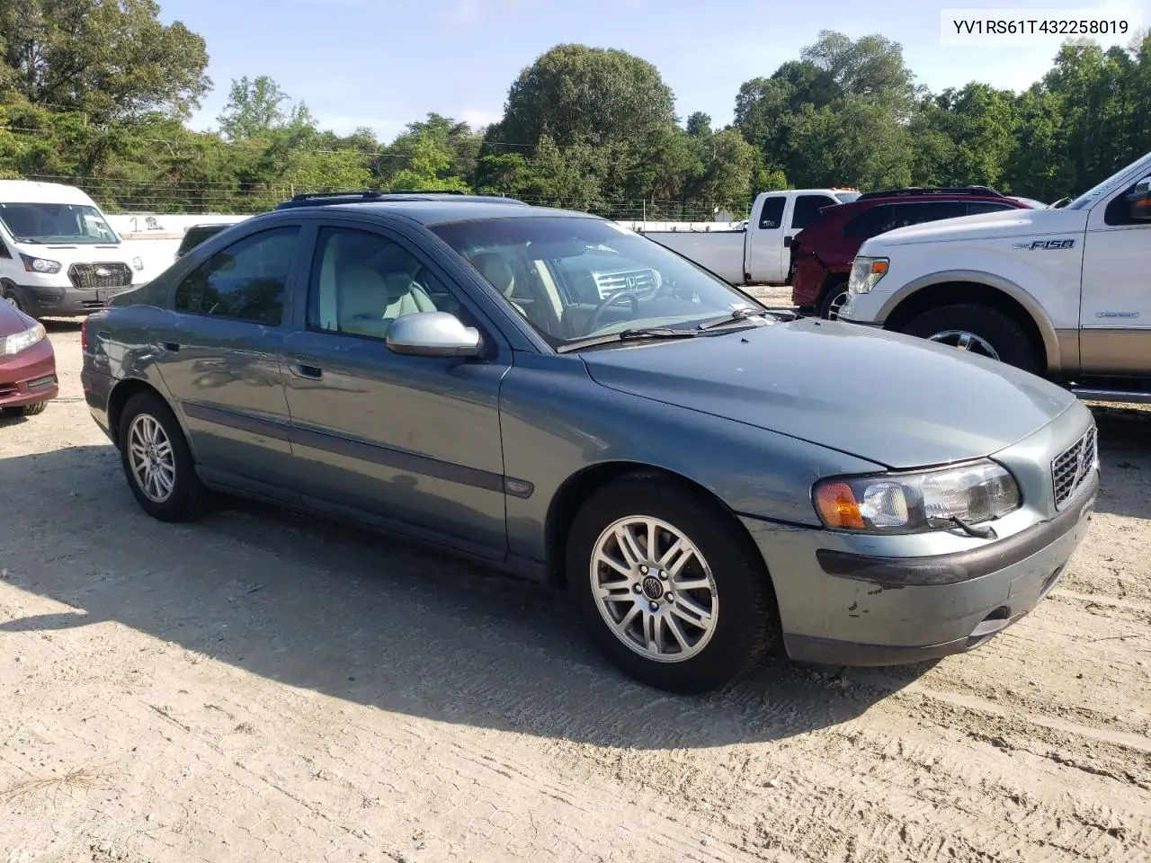 2003 Volvo S60 VIN: YV1RS61T432258019 Lot: 61358555