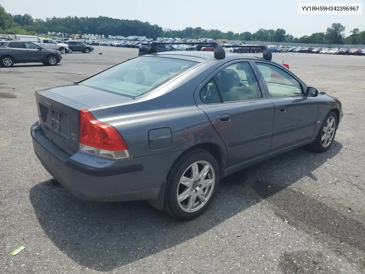 2004 Volvo S60 2.5T VIN: YV1RH59H342396967 Lot: 60816465
