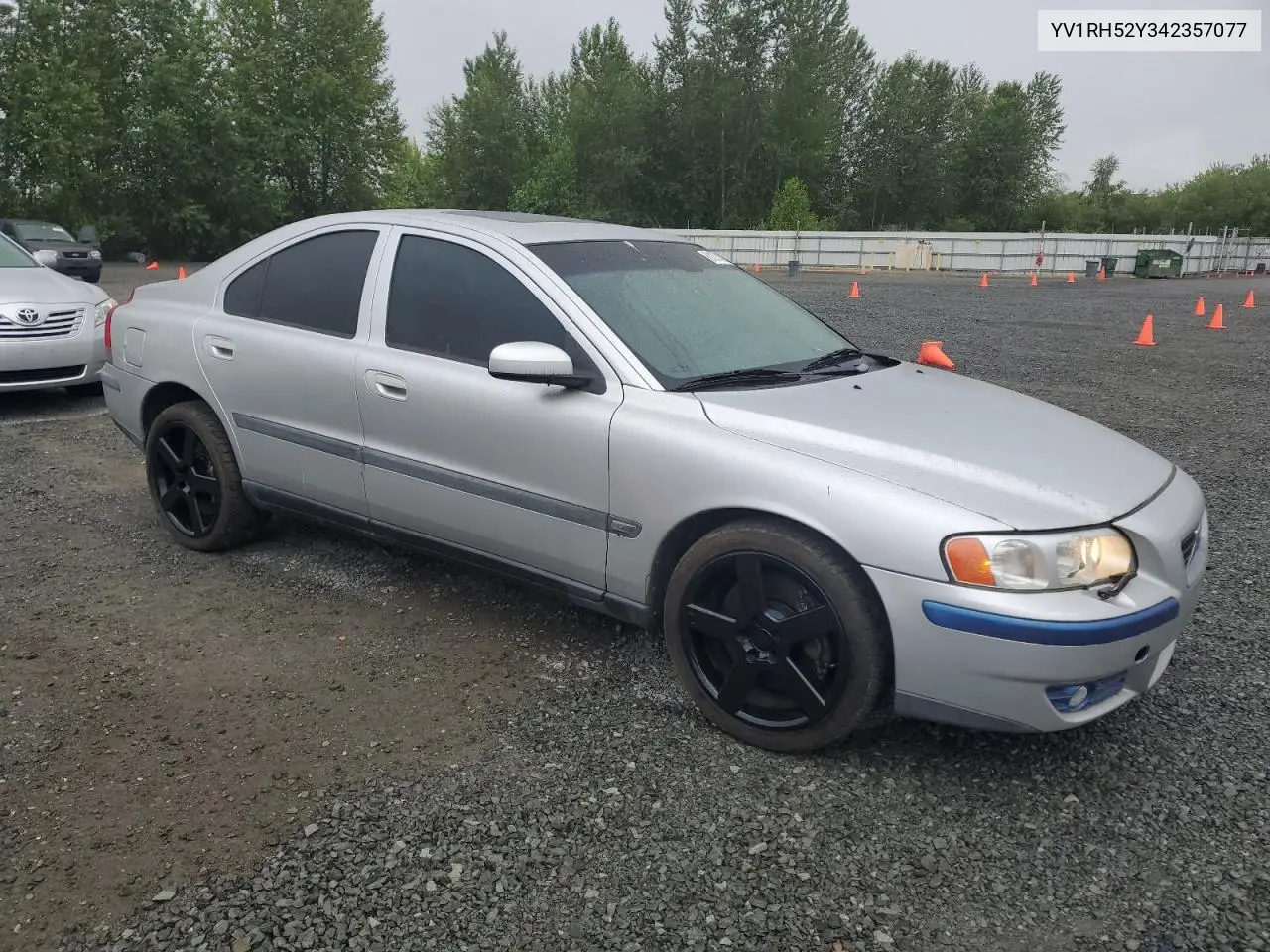 2004 Volvo S60 R VIN: YV1RH52Y342357077 Lot: 61874325