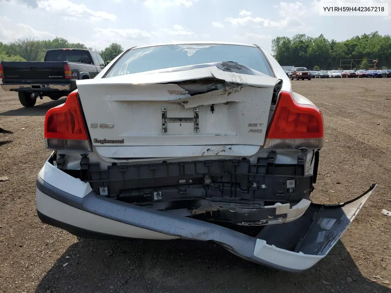 2004 Volvo S60 2.5T VIN: YV1RH59H442367218 Lot: 62094495