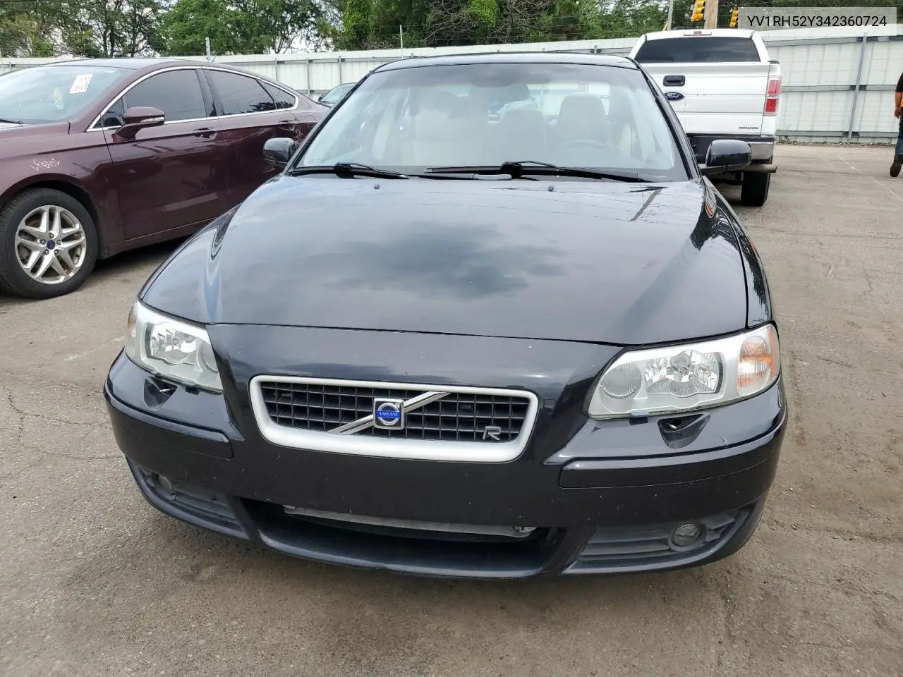 2004 Volvo S60 R VIN: YV1RH52Y342360724 Lot: 65056325