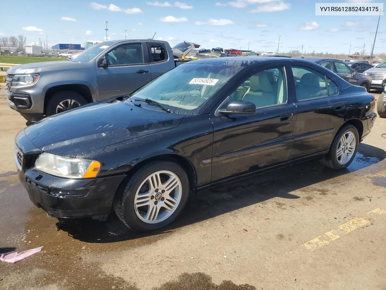 2005 Volvo S60 VIN: YV1RS612852434175 Lot: 53154925