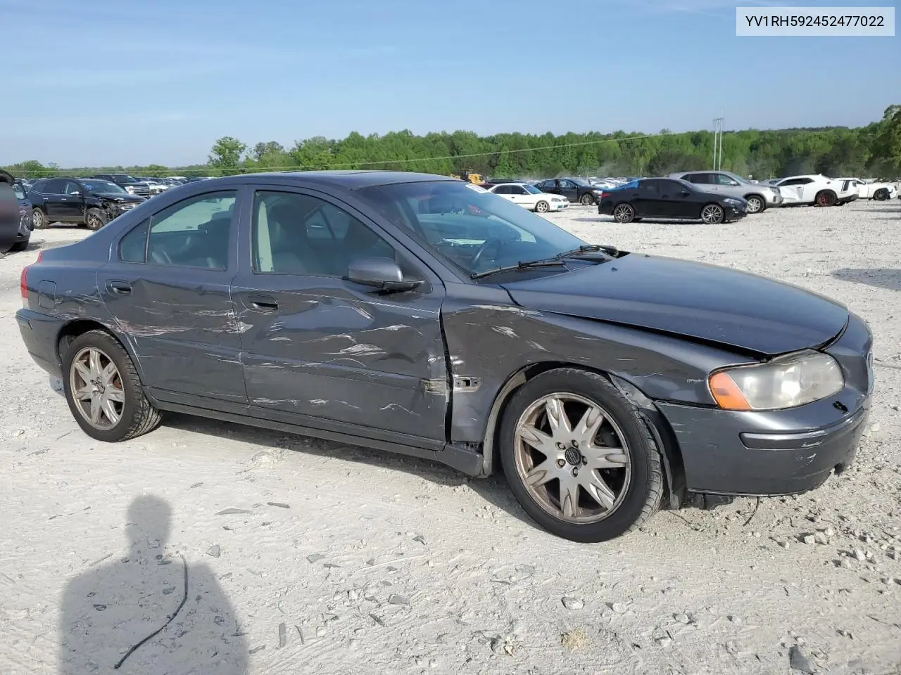 2005 Volvo S60 2.5T VIN: YV1RH592452477022 Lot: 53780265