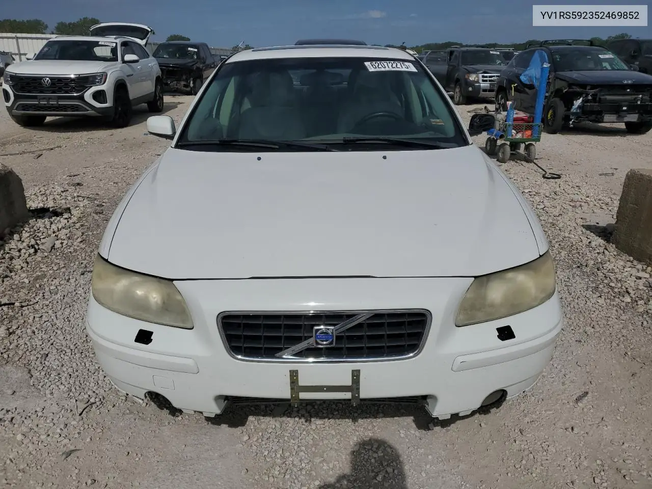 2005 Volvo S60 2.5T VIN: YV1RS592352469852 Lot: 62072275