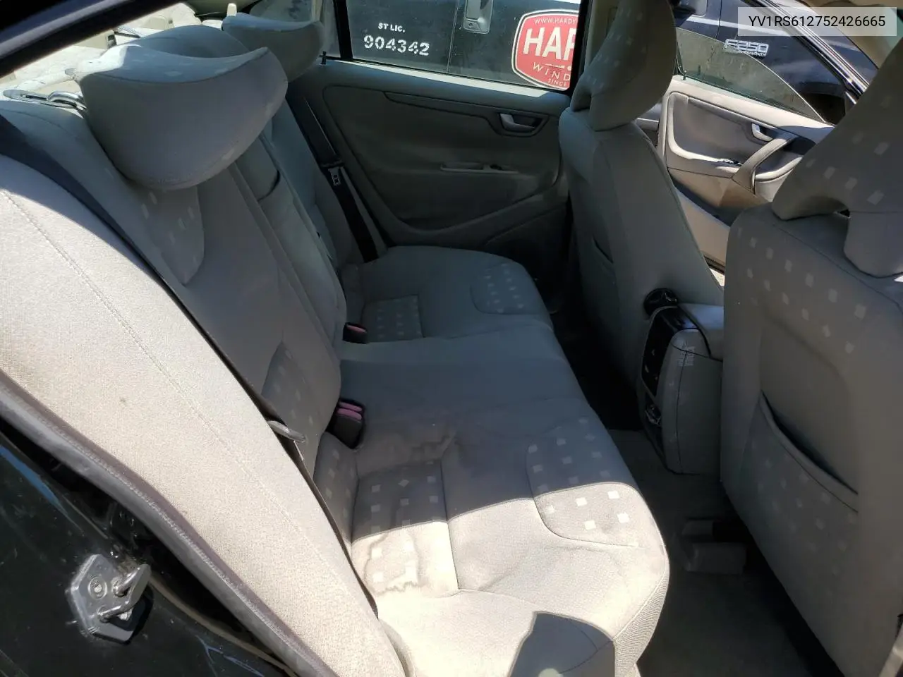 2005 Volvo S60 VIN: YV1RS612752426665 Lot: 62089235