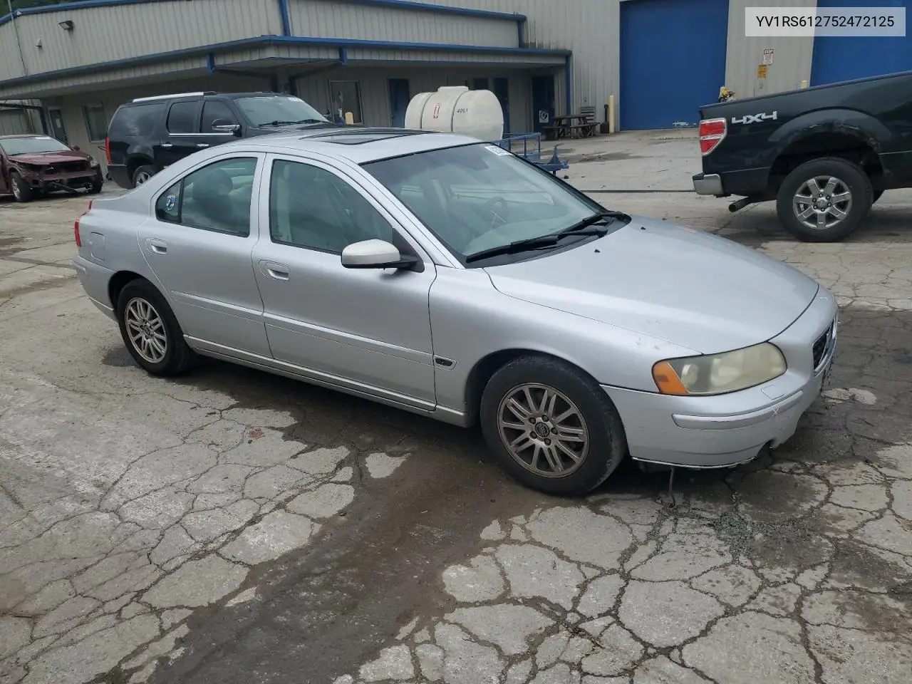 2005 Volvo S60 VIN: YV1RS612752472125 Lot: 62307355