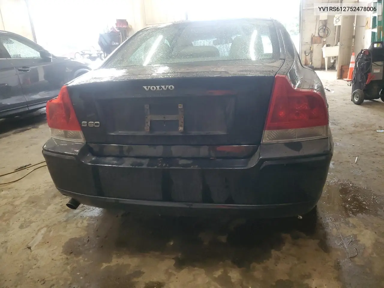 2005 Volvo S60 VIN: YV1RS612752478006 Lot: 62668035